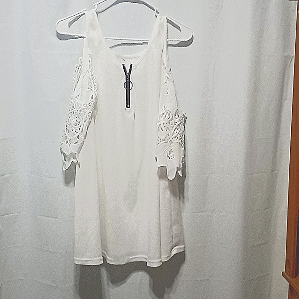 Blouse white